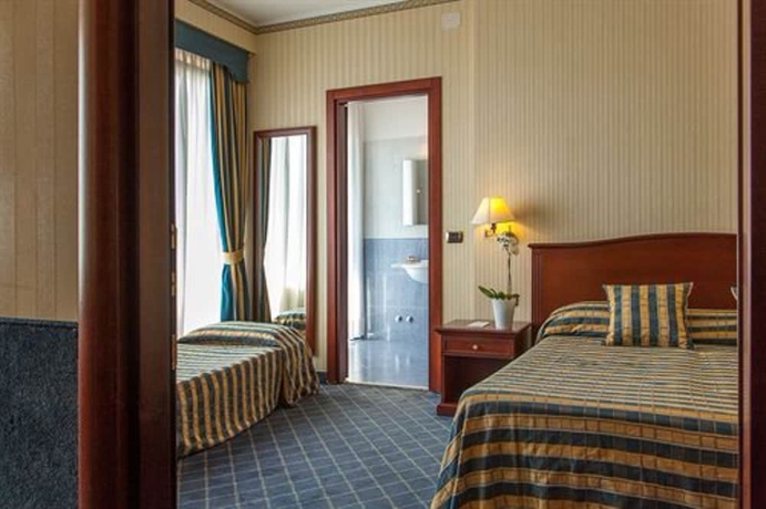 Imagen de la habitación del Hotel Benaco, Garda. Foto 11