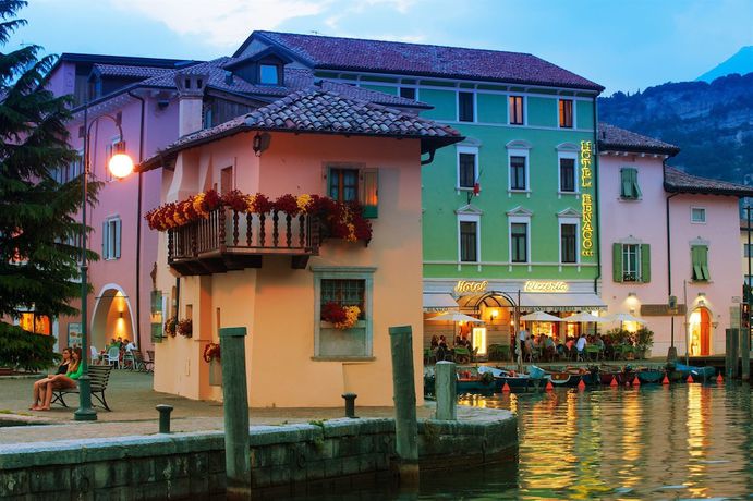 Imagen general del Hotel Benaco, Torbole Sul Garda. Foto 1