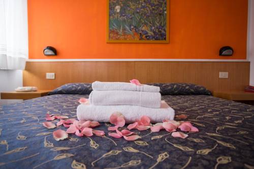 Imagen de la habitación del Hotel Benacus, Bardolino. Foto 1