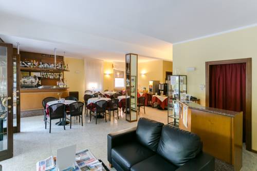 Imagen de la habitación del Hotel Benacus, Bardolino. Foto 5