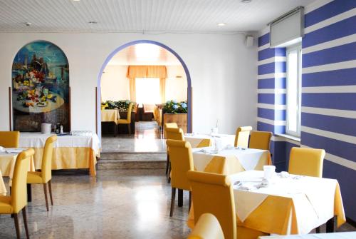 Imagen general del Hotel Benacus, Lazise. Foto 2