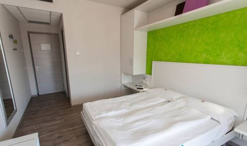 Imagen de la habitación del Hotel Benacus Malcesine. Foto 9