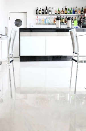 Imagen del bar/restaurante del Hotel Benavente Vila. Foto 7