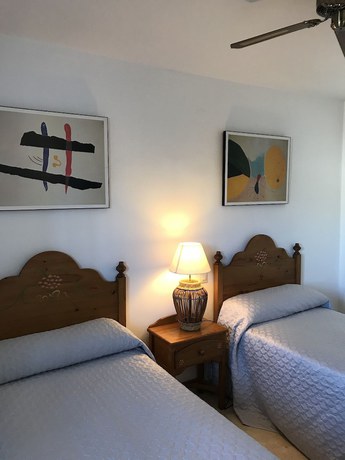 Imagen de la habitación del Hotel Benavista Estepona. Foto 18