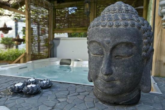 Imagen de los exteriores del Hotel Benb De Valkenhorst. Foto 4