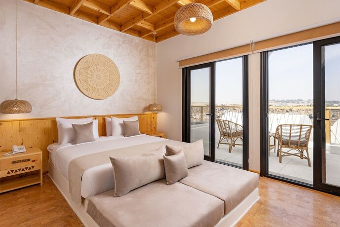 Imagen general del Hotel Benben By Dharas. Foto 9