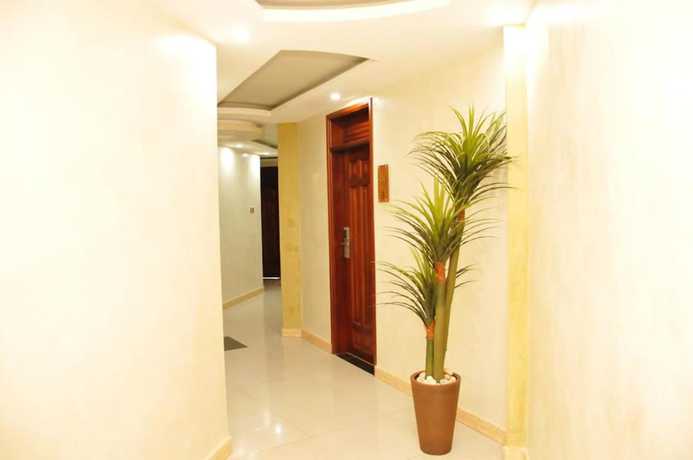 Imagen de los interiores del Hotel Benco. Foto 16