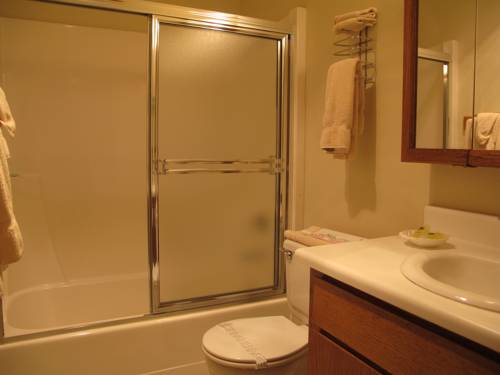 Imagen de la habitación del Hotel Bend Riverside Inn & Suites. Foto 7