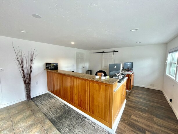 Imagen general del Hotel Bend Riverside Rentals. Foto 2