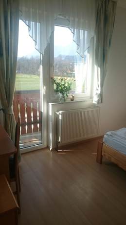 Imagen de la habitación del Hotel Benda. Foto 10