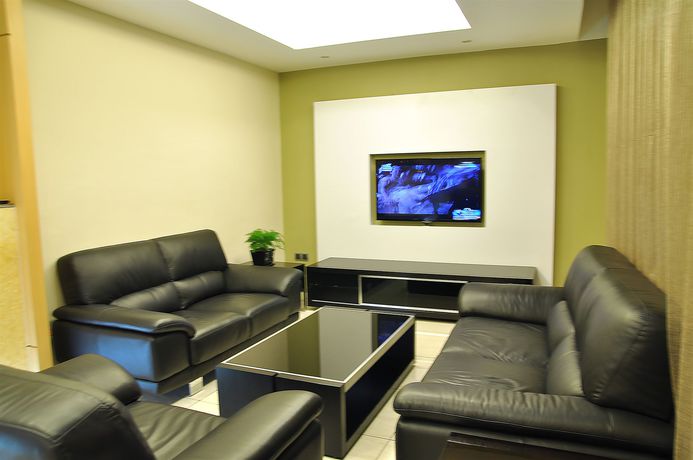 Imagen de la habitación del Hotel Bendahara Makmur. Foto 9