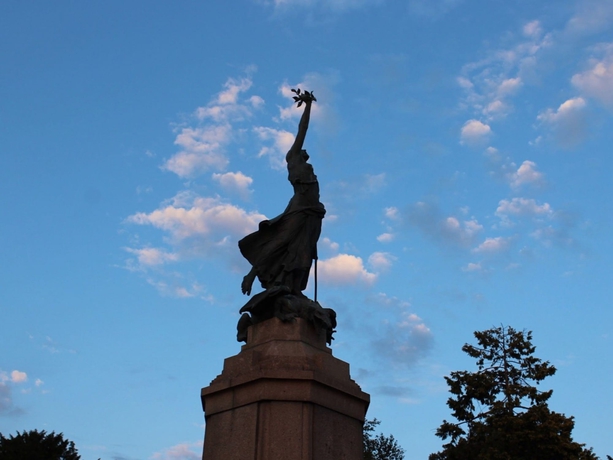 Imagen de los exteriores del Hotel Bendene Townhouse. Foto 18