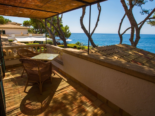 Imagen de los exteriores del Hotel Bendinat. Foto 16