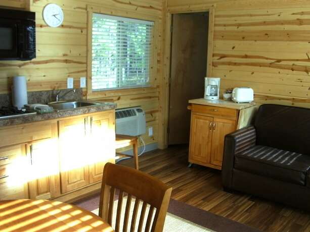 Imagen de la habitación del Hotel Bend-sunriver Rv Campground. Foto 14