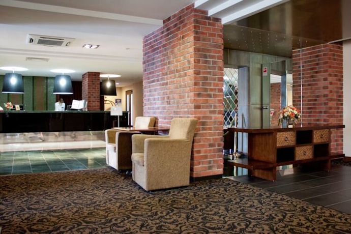 Imagen de los interiores del Hotel Benefit Plaza Congress. Foto 18