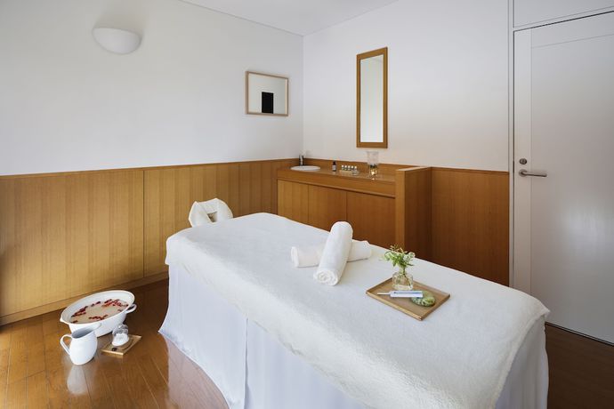 Imagen de los interiores del Hotel Benesse House. Foto 10