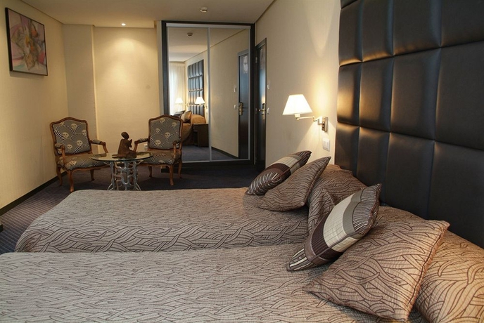 Imagen de la habitación del Hotel Benetússer. Foto 7