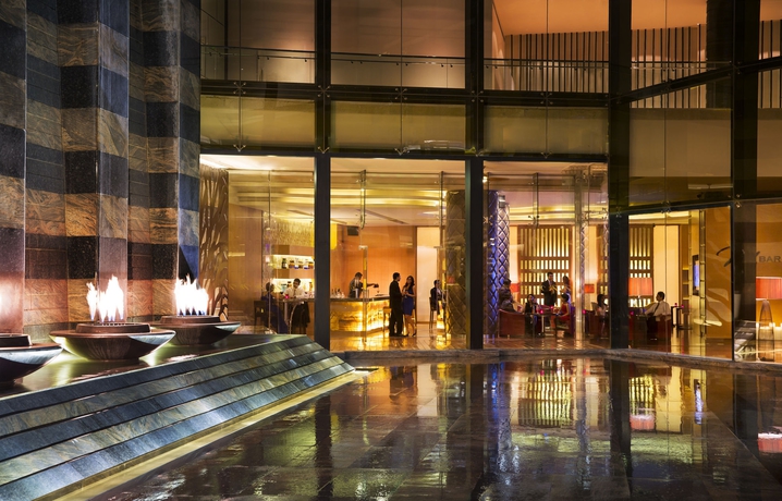 Imagen del bar/restaurante del Hotel Bengaluru Marriott Whitefield. Foto 4