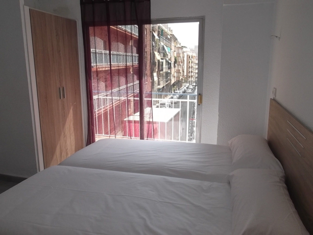 Imagen de la habitación del Hotel Benidorm City Centre. Foto 6