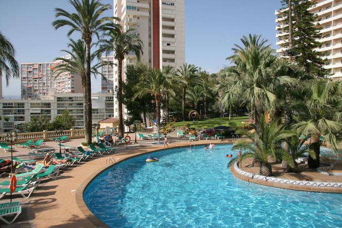 Imagen de la piscina del Hotel Benidorm East By Pierre and Vacances. Foto 13