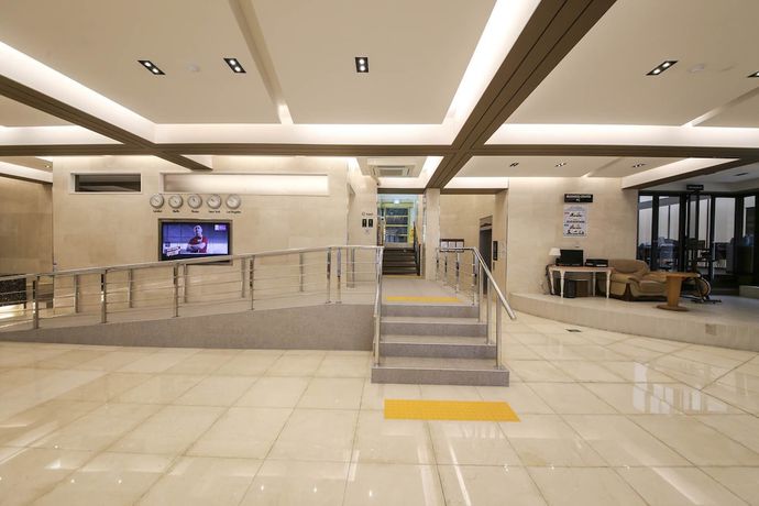 Imagen de los interiores del Hotel Benikea. Foto 13