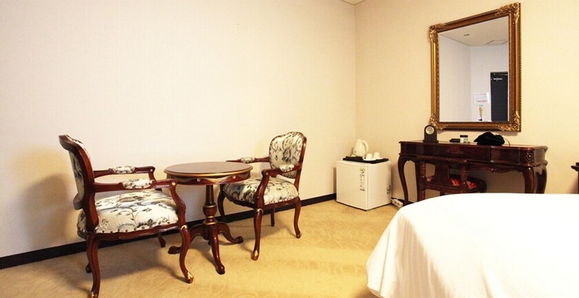 Imagen de la habitación del Hotel Benikea Hotel Munmak. Foto 17