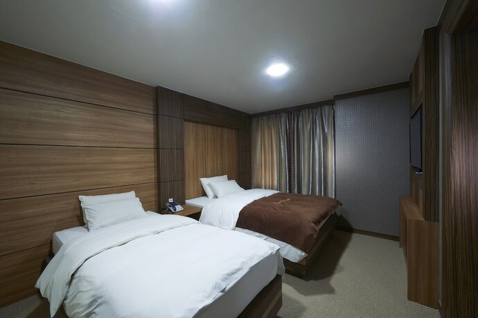 Imagen de la habitación del Hotel Benikea Premier Siheung. Foto 18