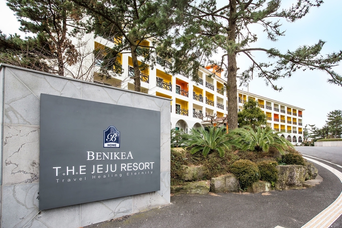 Imagen de los exteriores del Hotel Benikea The Jeju Resort. Foto 17