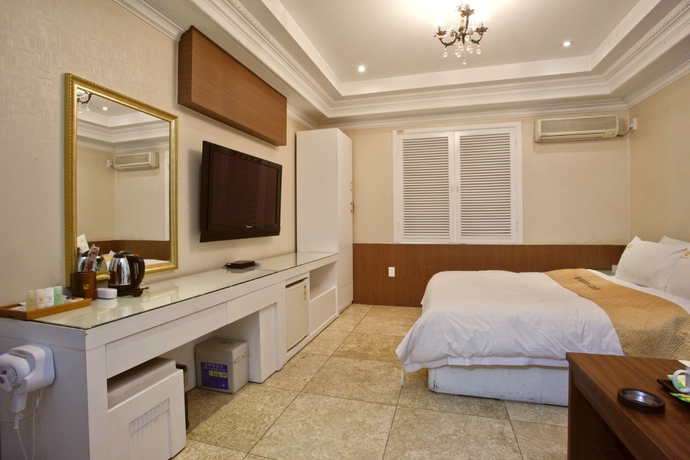 Imagen de la habitación del Hotel Benikea Win. Foto 6