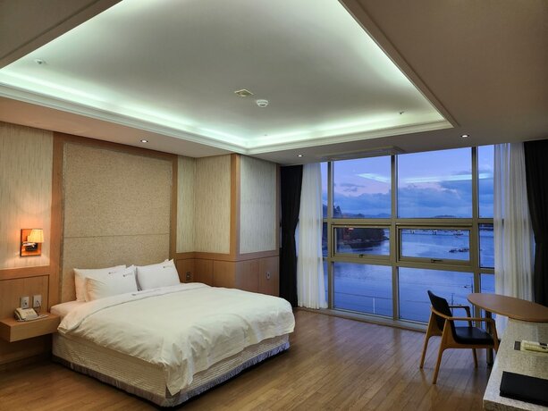 Imagen general del Hotel Benikea Yeosu. Foto 3