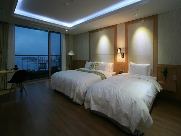 Imagen general del Hotel Benikea Yeosu. Foto 6