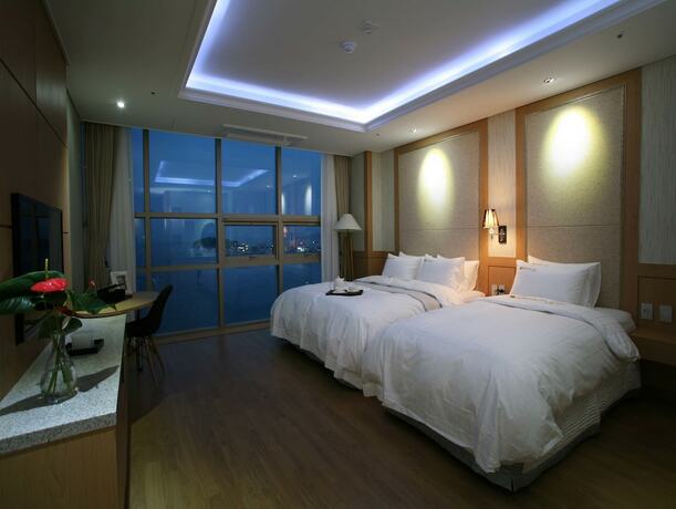Imagen de la habitación del Hotel Benikea Yeosu. Foto 12