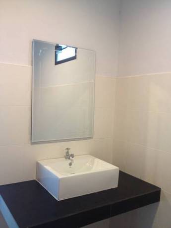Imagen de la habitación del Hotel Benjamin's Hut. Foto 6