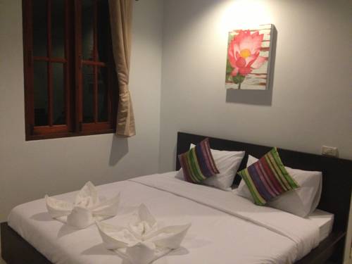 Imagen de la habitación del Hotel Benjamin's Hut. Foto 15