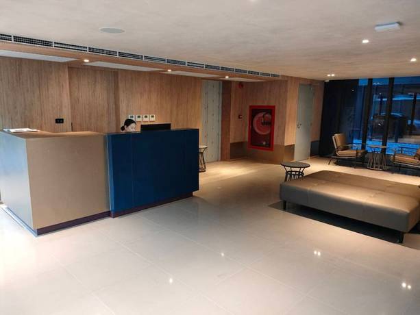 Imagen de los interiores del Hotel Benjarong Bangkok, Bangkok. Foto 19