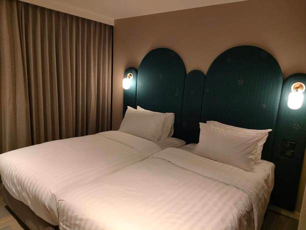 Imagen de la habitación del Hotel Benjarong Bangkok, Bangkok. Foto 8