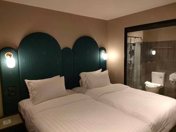 Imagen de la habitación del Hotel Benjarong Bangkok, Bangkok. Foto 14