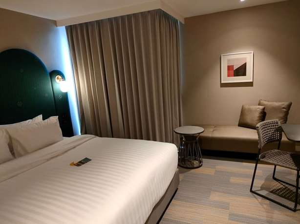 Imagen de la habitación del Hotel Benjarong Bangkok, Bangkok. Foto 16