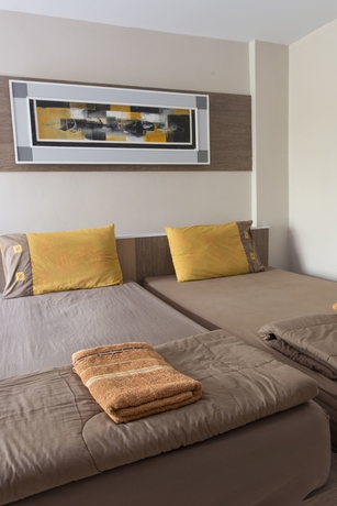 Imagen de la habitación del Hotel Benjatara Boutique Place Resort. Foto 6