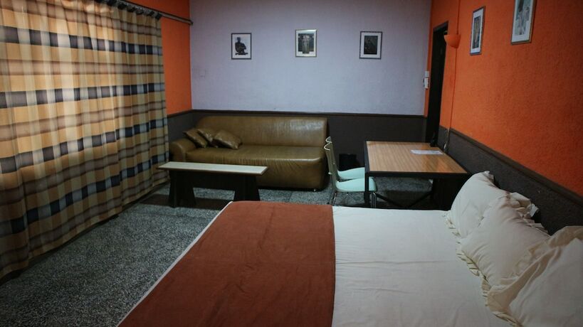 Imagen general del Hotel Benjy\'s Lodge. Foto 7