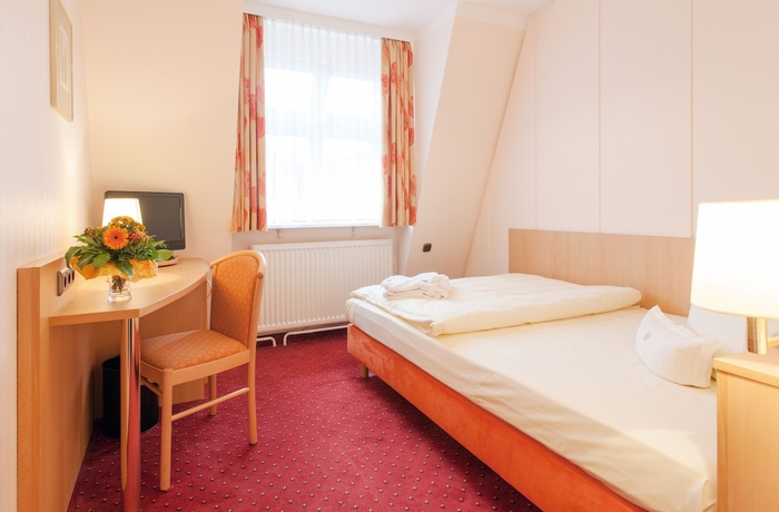 Imagen de la habitación del Hotel Benn. Foto 3