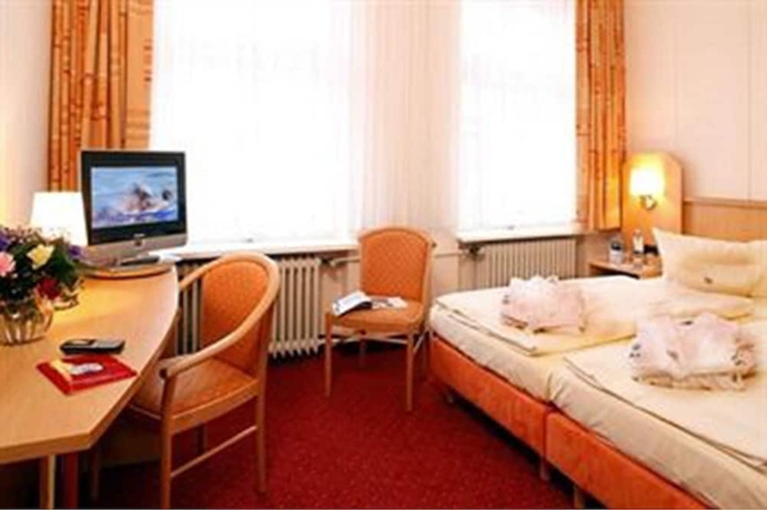 Imagen de la habitación del Hotel Benn. Foto 6