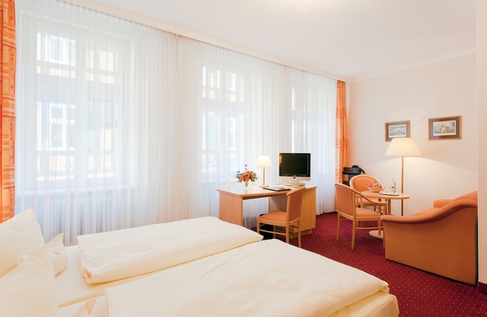 Imagen de la habitación del Hotel Benn. Foto 7
