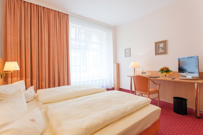 Imagen de la habitación del Hotel Benn. Foto 13