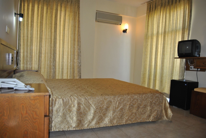 Imagen de la habitación del Hotel Benna. Foto 3