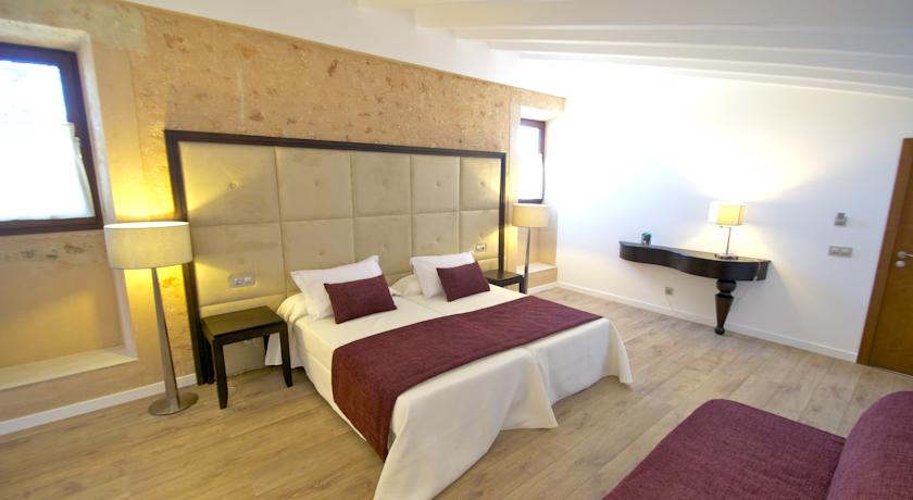 Imagen de la habitación del Hotel Bennoc Petit. Foto 5