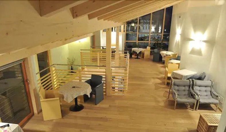 Imagen del bar/restaurante del Hotel Benny Bio. Foto 6