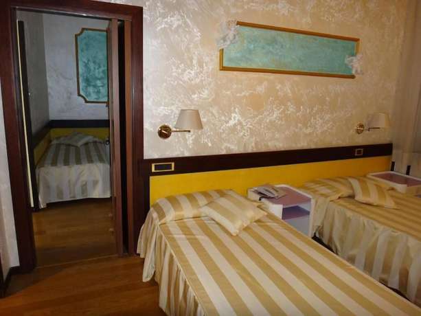 Imagen de la habitación del Hotel Benny, Catanzaro. Foto 9