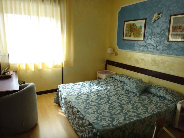 Imagen de la habitación del Hotel Benny, Catanzaro. Foto 15