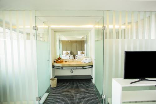 Imagen general del Hotel Benoa Sea Suites and Villas. Foto 2